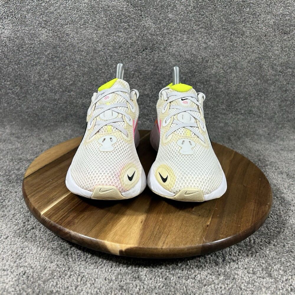 Nike Renew Run CK6360-005 Women’s Size 7.5 White Athletic Running Shoes Used - Picture 3 of 12